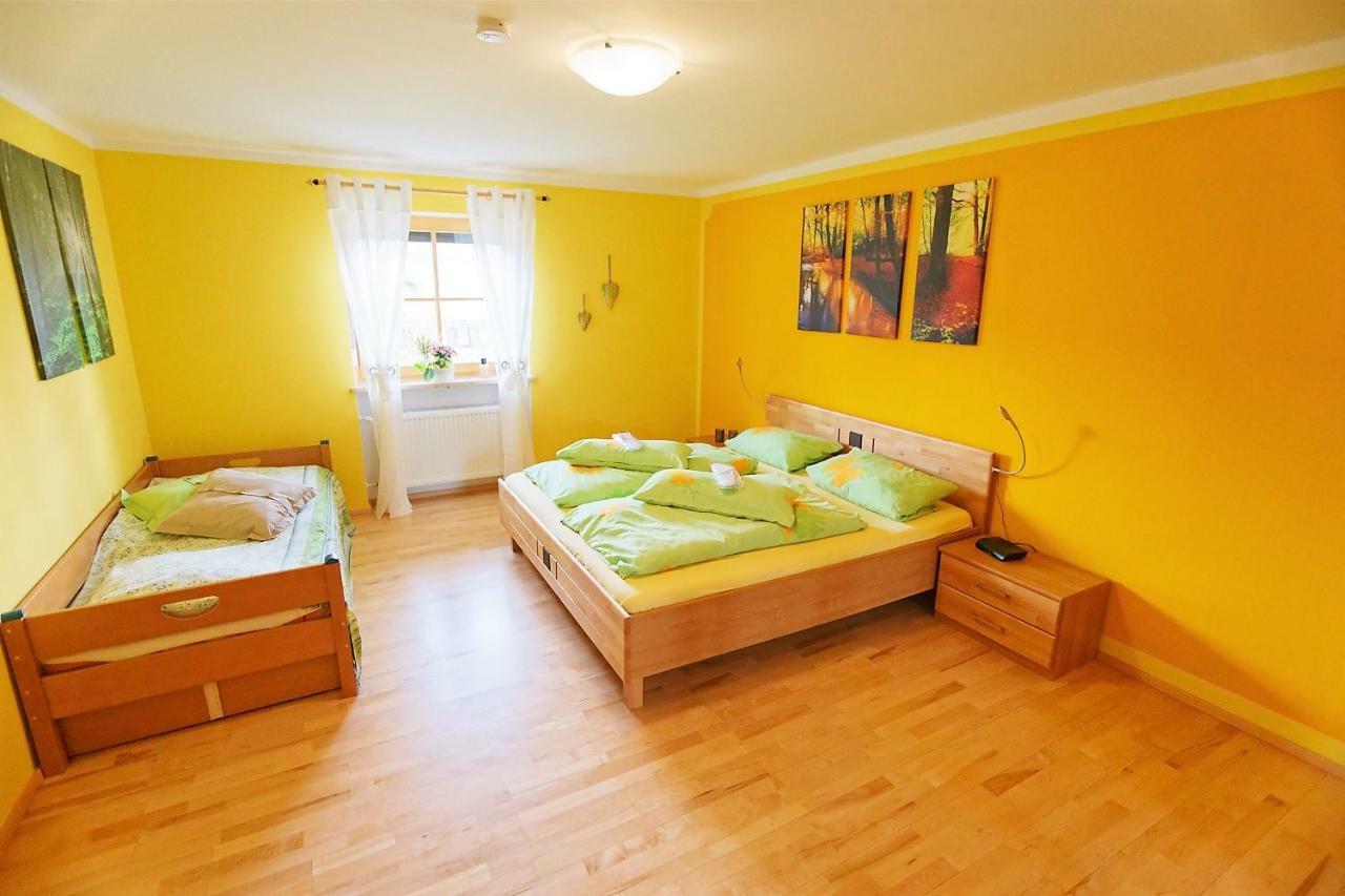 Ferienwohnung Im Landhaus Am Nationalpark Ludwigsthal Exterior photo